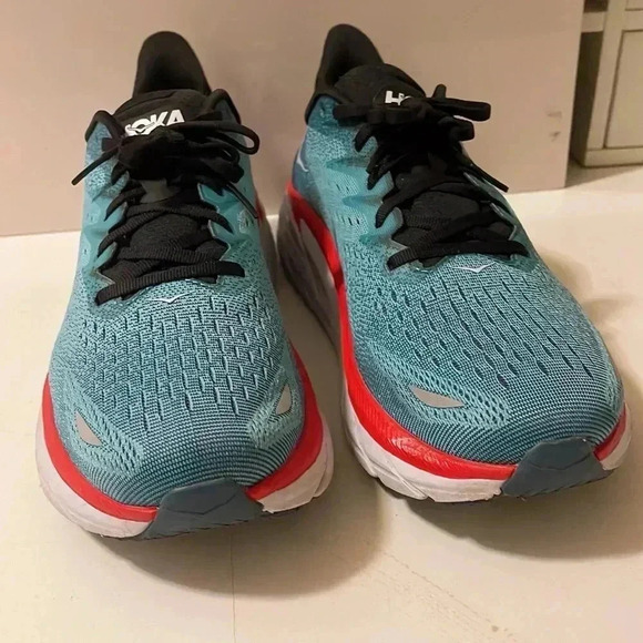 Clifton 8 Running shoes are soft and extremely comfy - Picture 13 of 14